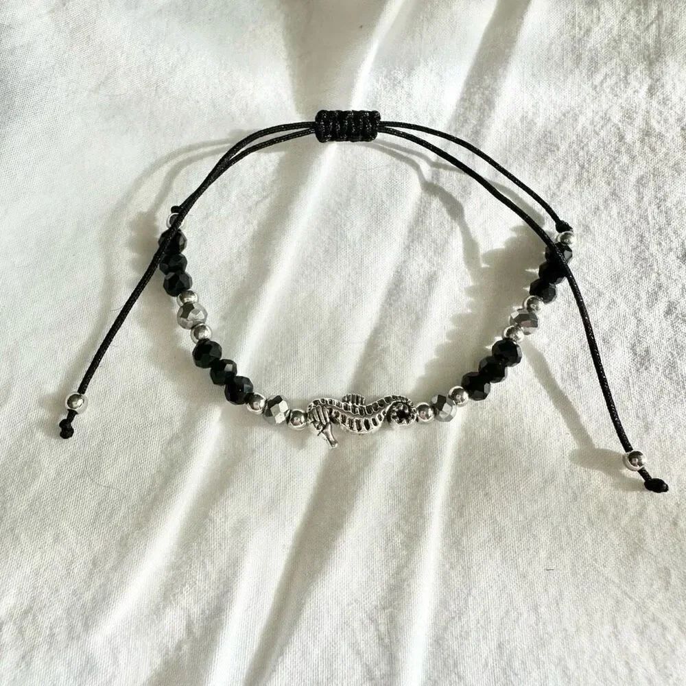 Black Sea horse beaded friendship bracelet